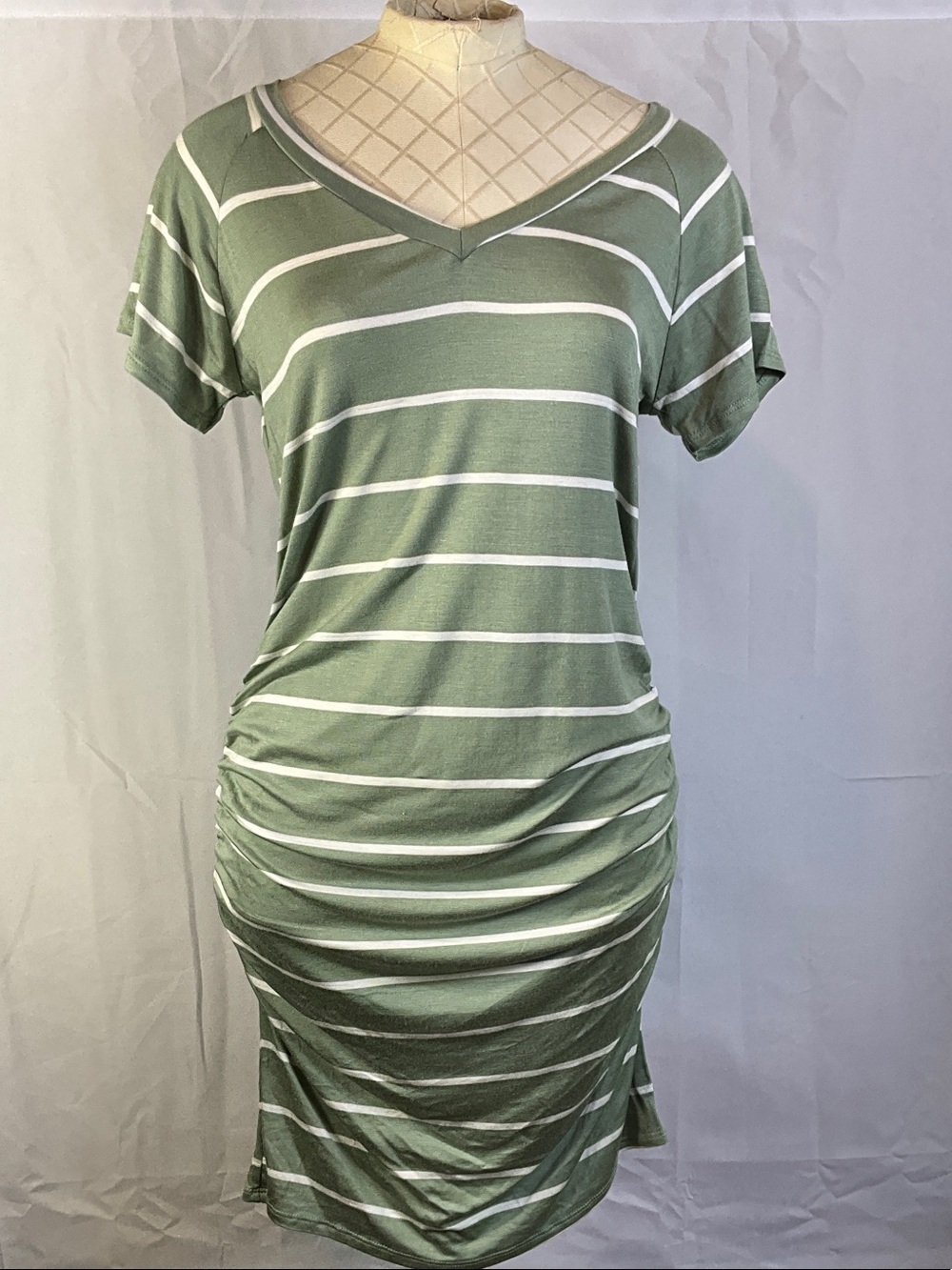 Hailey & Co Large Striped Ruched Side Midi Bodycon Dress size Medium New